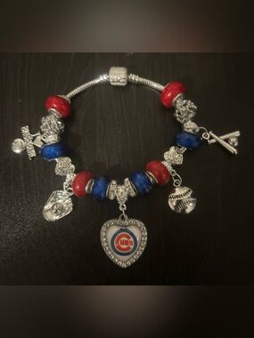 Chicago Cubs Charm Bracelet